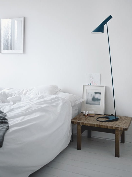 La lampe AJ de Louis Poulsen - Joli Place