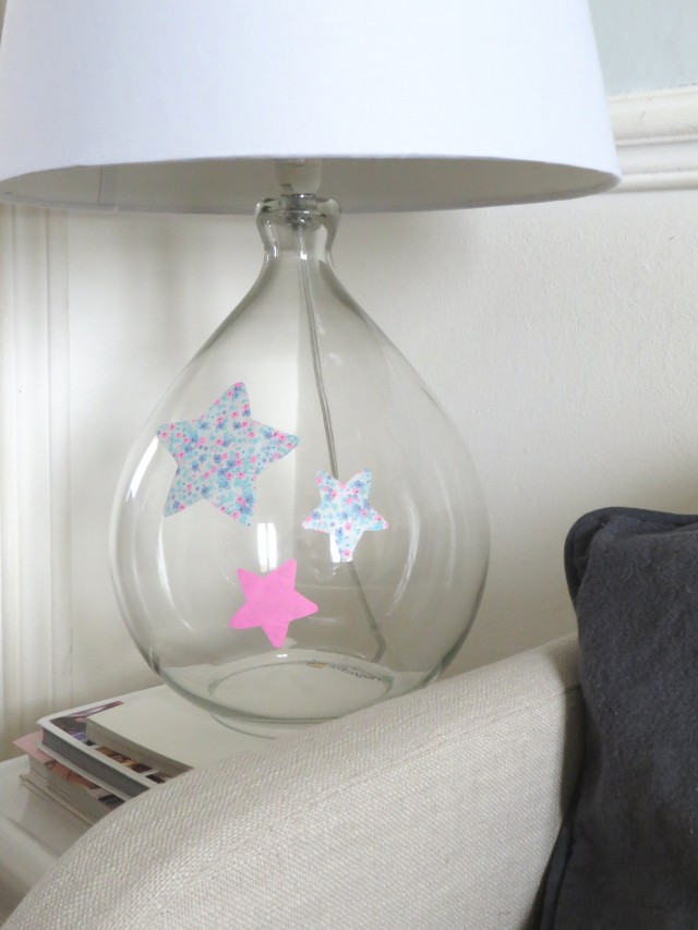 DIY : personnaliser une lampe en verre - Joli Place