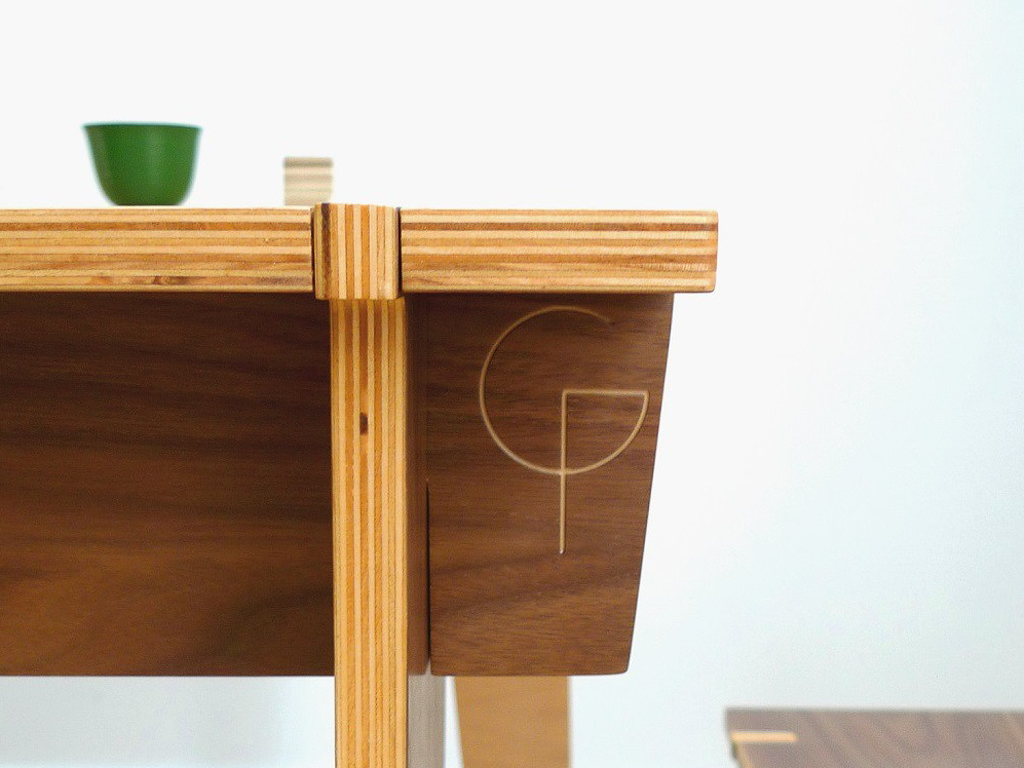 Table en bois emboîtable Jules & Pierre
