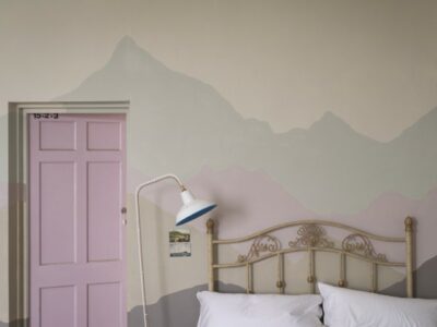 Chambre idée peinture motif montagne pastel