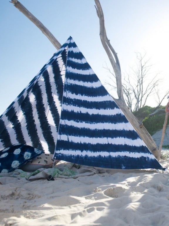 Tipi sur la plage