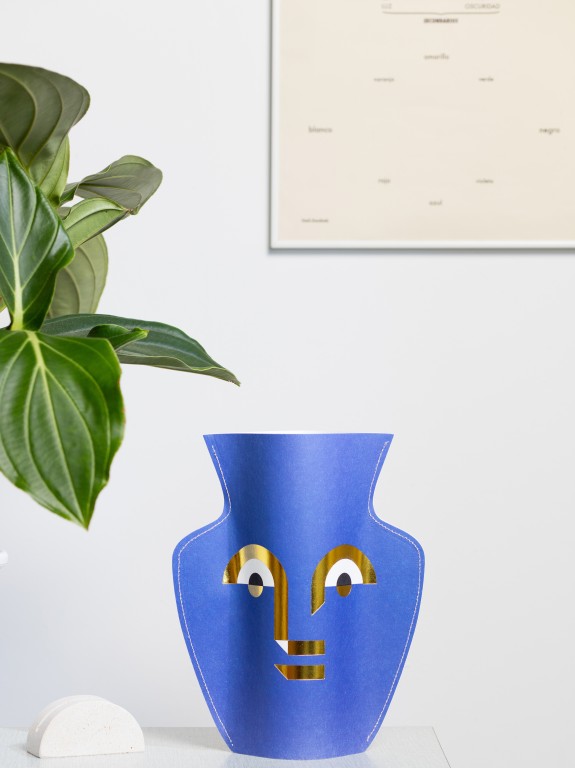 vase en papier