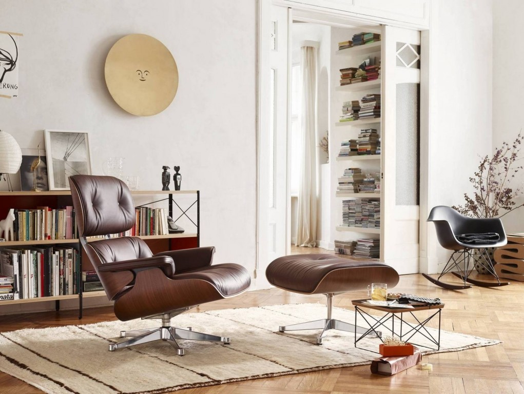 Eames lounge chair