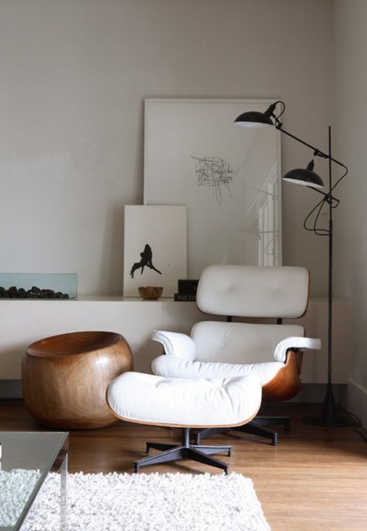 Eames lounge chair