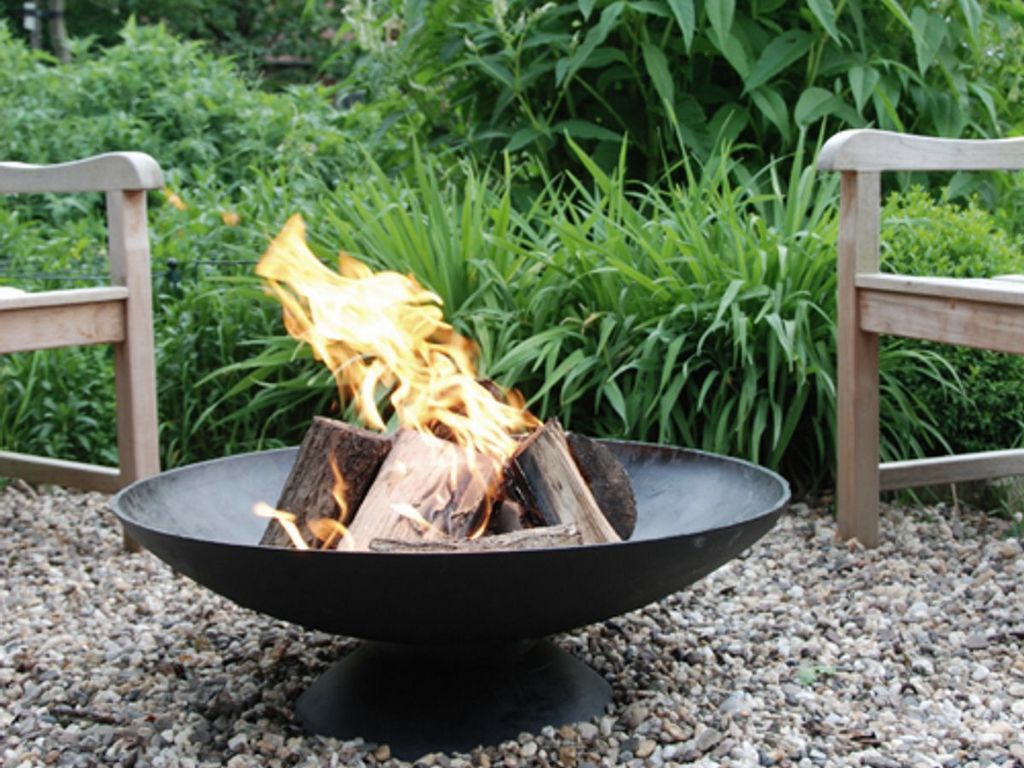 Un brasero pour les soirées au jardin - Joli Place