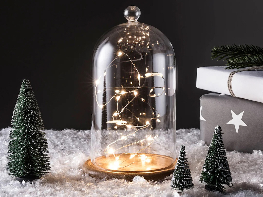 déco de noël avec cloche en verre