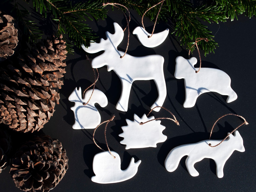 décoration de Noël en céramique blanche