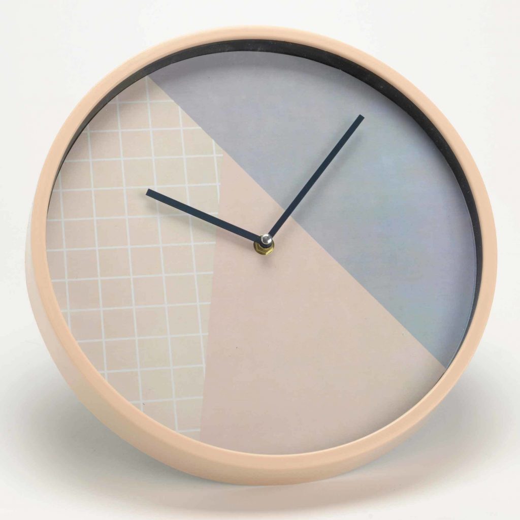 horloge pastel