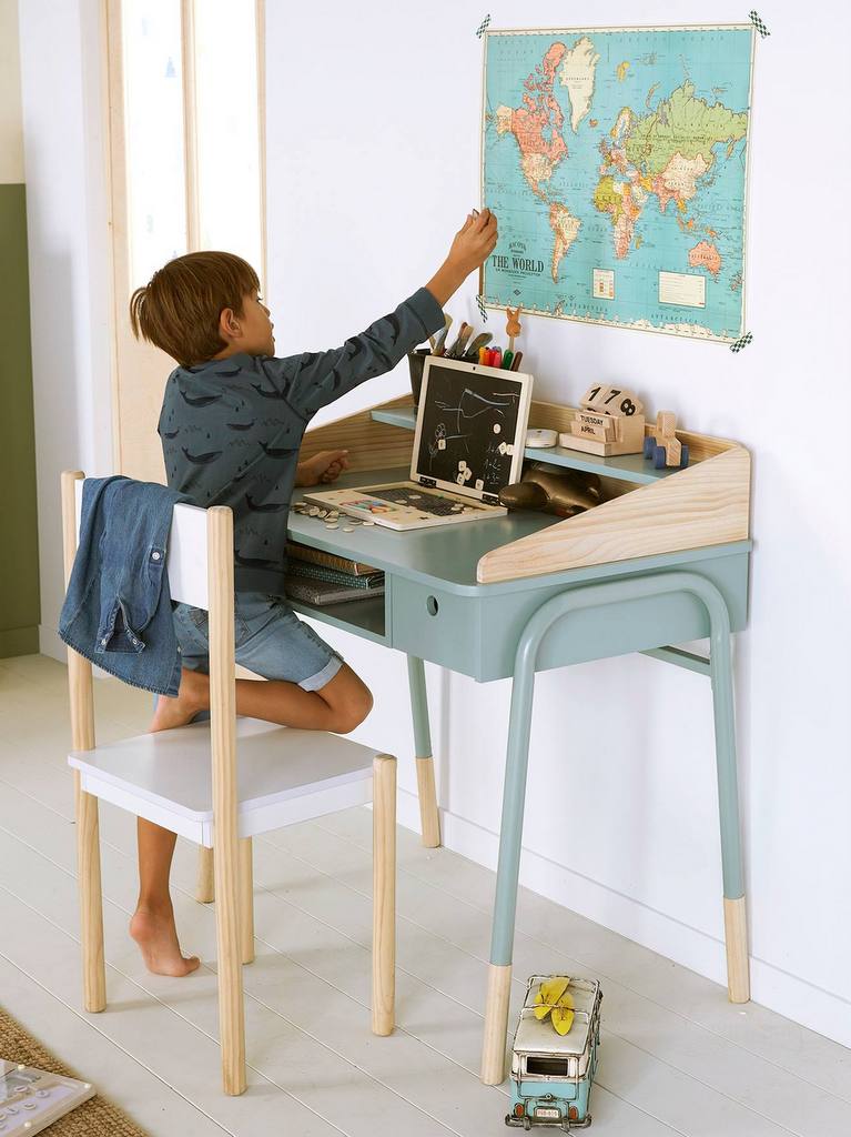 bureau enfant vert et bois