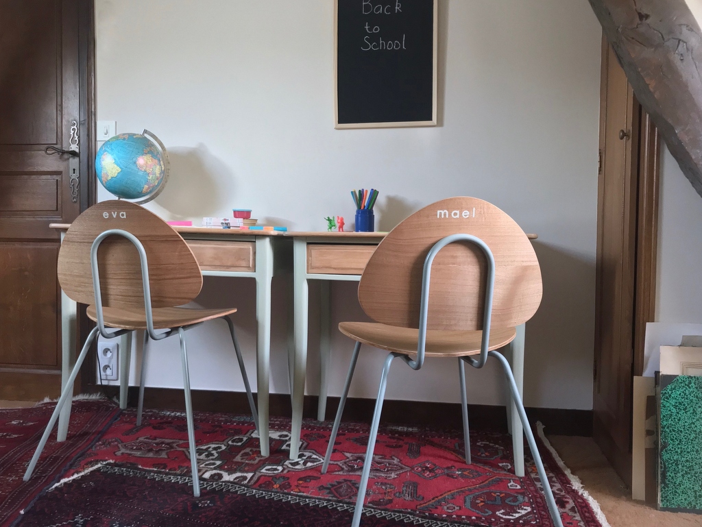 La chaise d'écolier danoise revisitée par Søstrene Grene - Joli Place