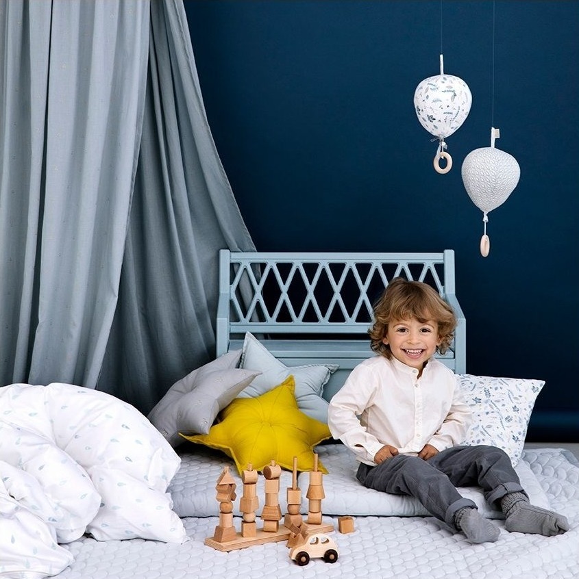 Une Chambre Pour Garcon En Bleu Et Jaune Joli Place Une Chambre Pour Garcon En Bleu Et Jaune Joli Place