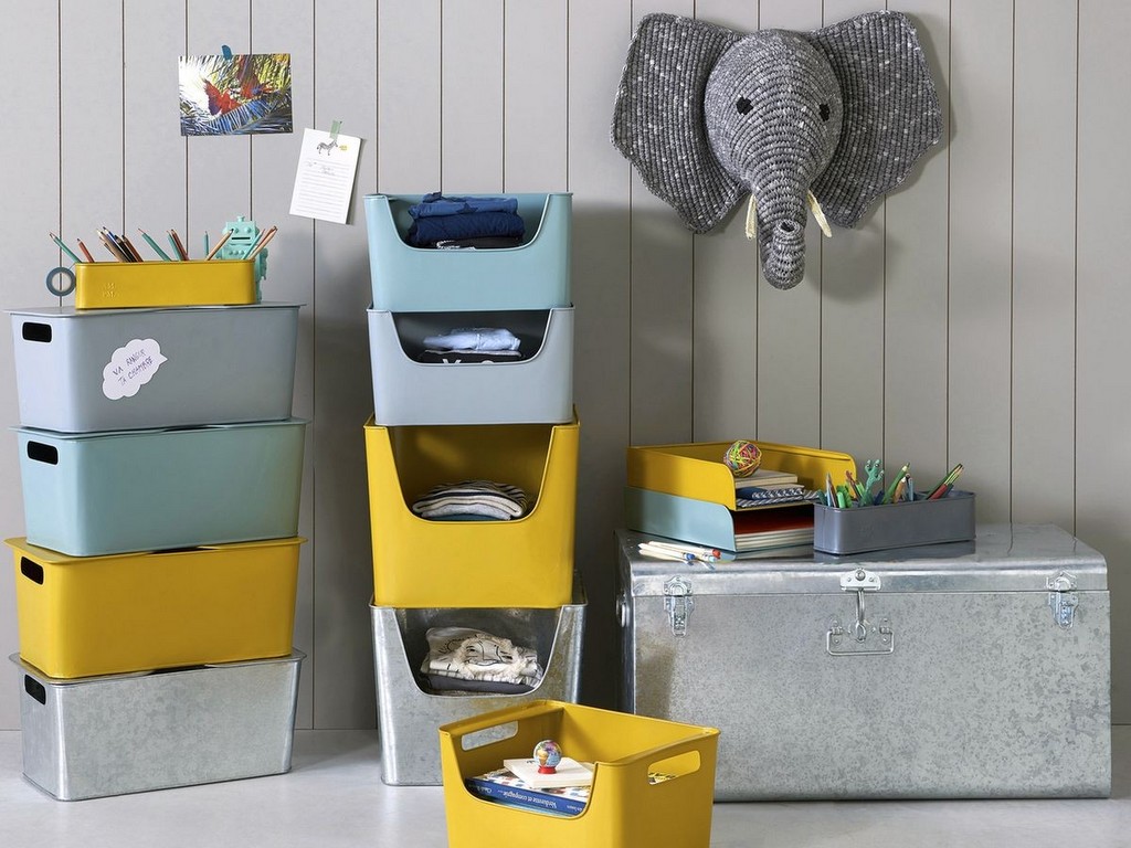 Une chambre pour garçon en bleu et jaune - Joli Place