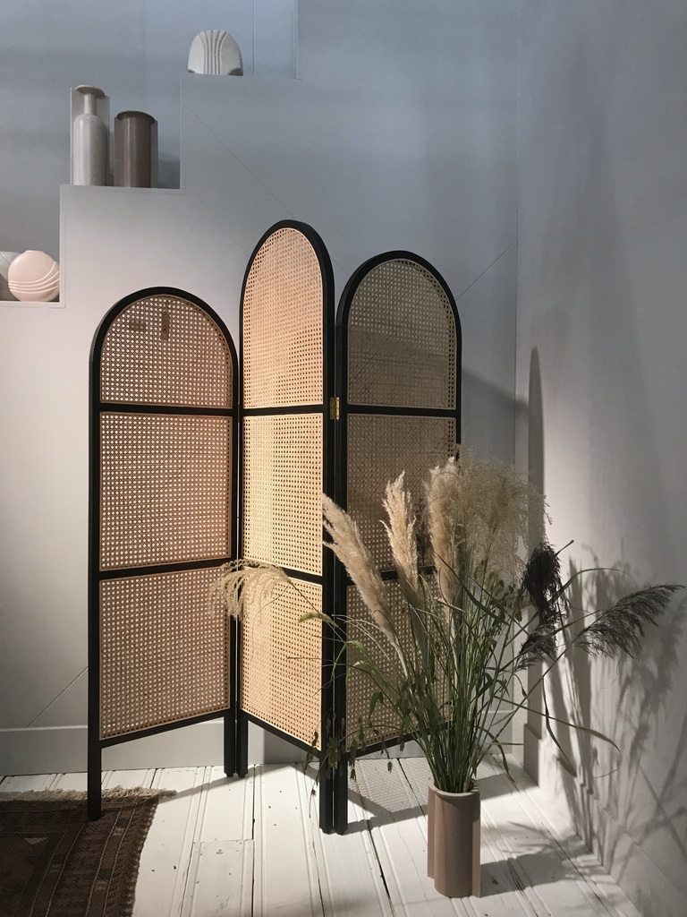 Armoire en cannage : on craque pour les modèles HK Living - Joli Place
