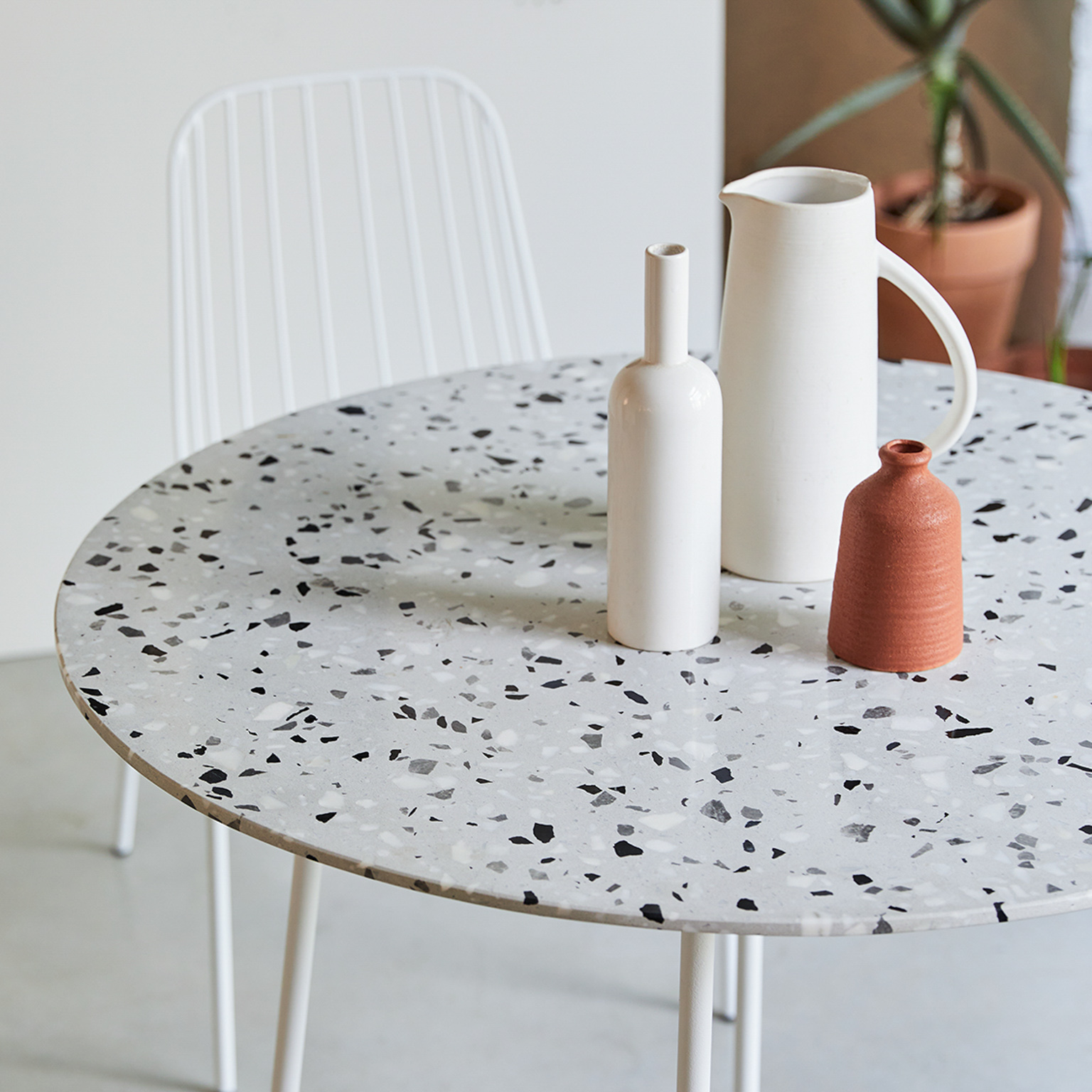 table de repas en terrazzo