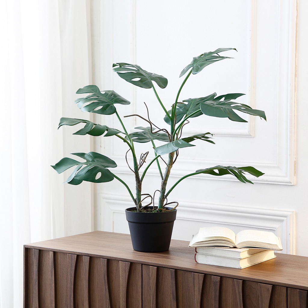 monstera artificielle décoration végétale intérieure 