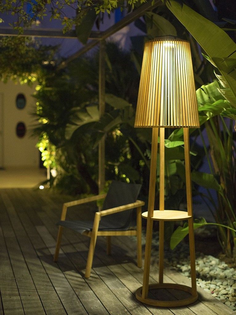 lampe solaire pour le jardin