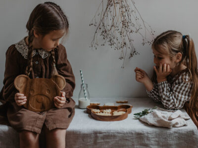 assiette en bois ours