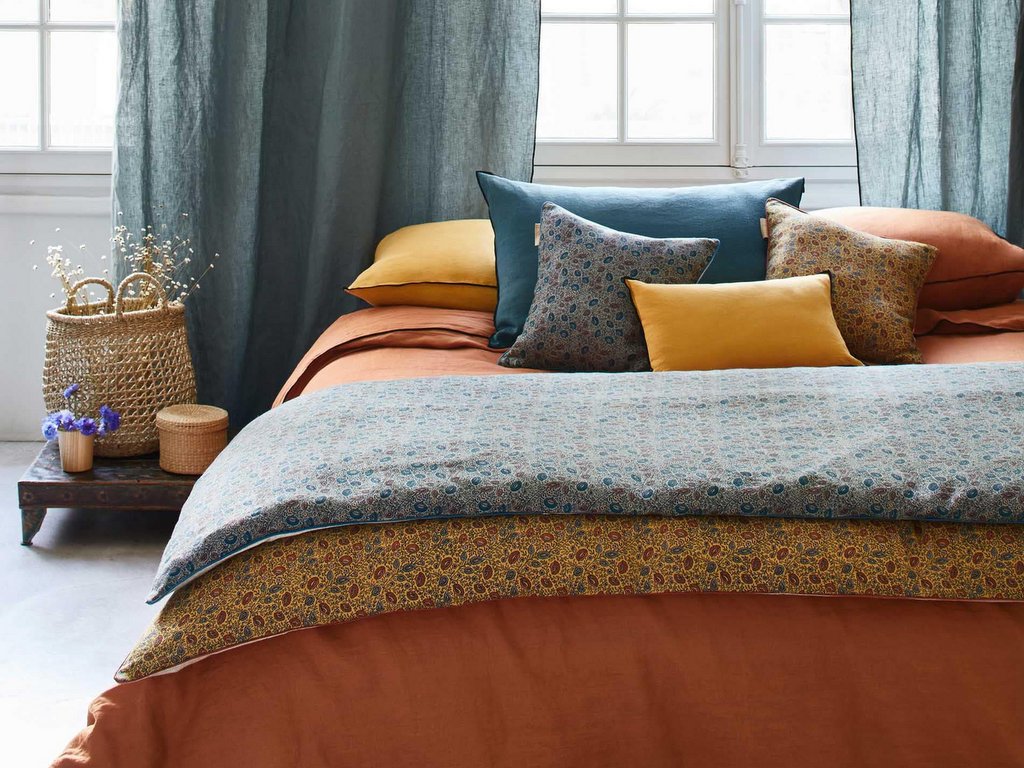 Le bon mix déco : indigo, jaune et terracotta - Joli Place