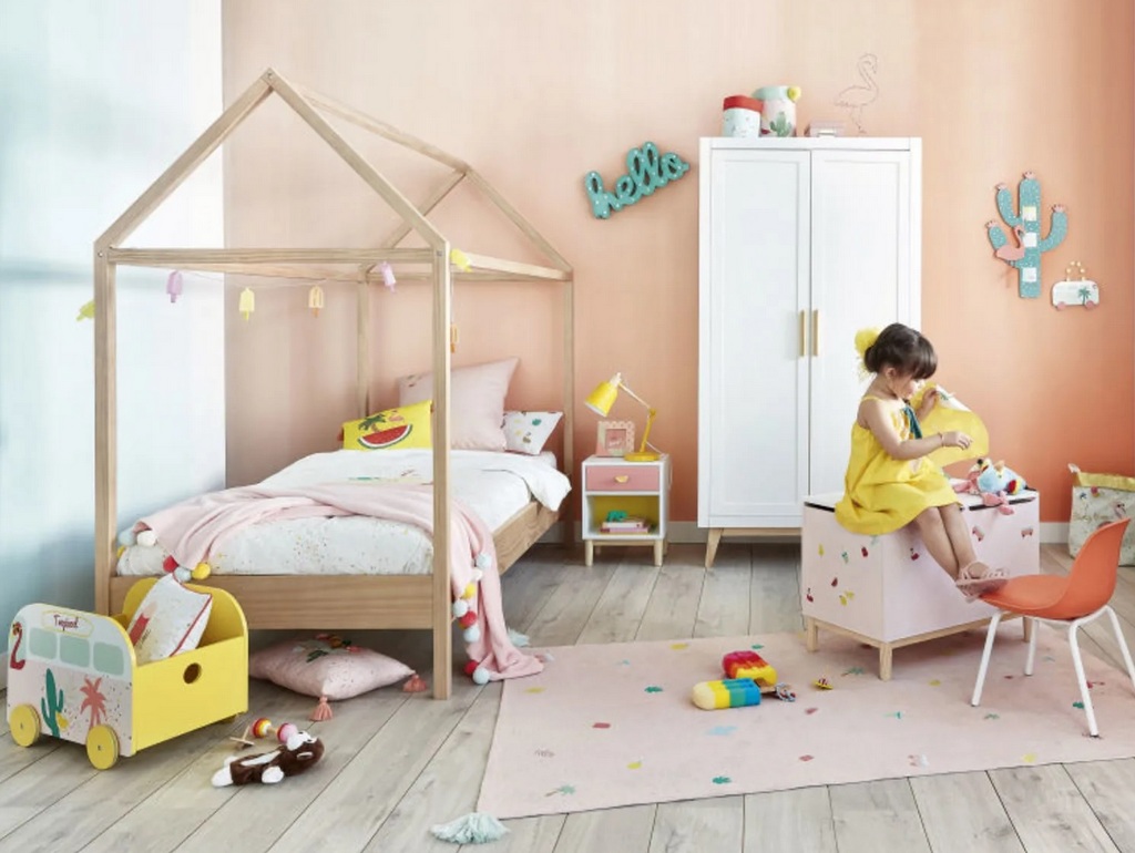 7 chambres d’enfant avec un lit cabane