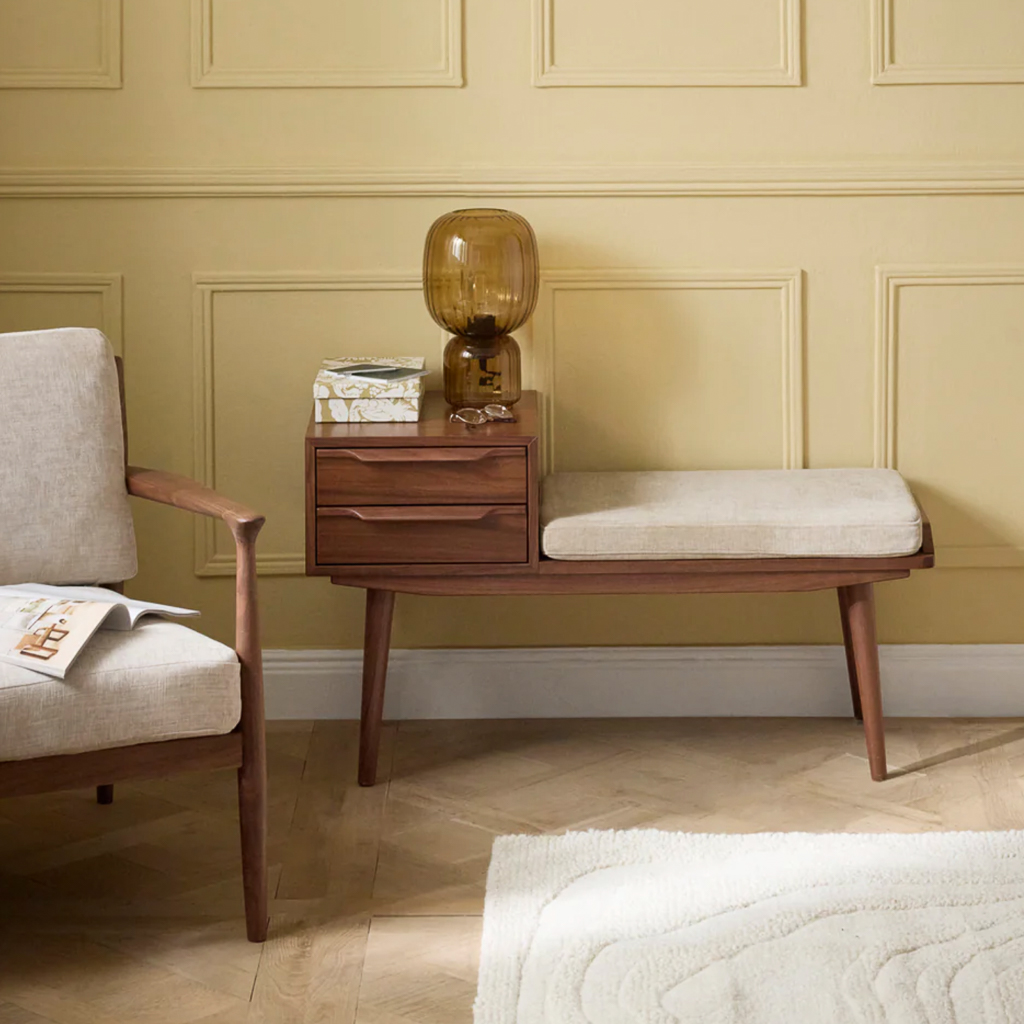 banc de téléphone vintage noyer