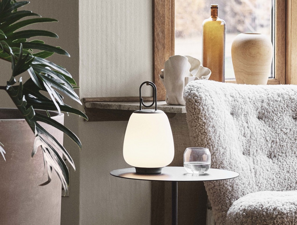 La lampe nomade design vue par &Tradition - Joli Place