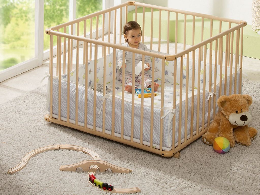 Où trouver un parc bébé en bois pliable - Joli Place