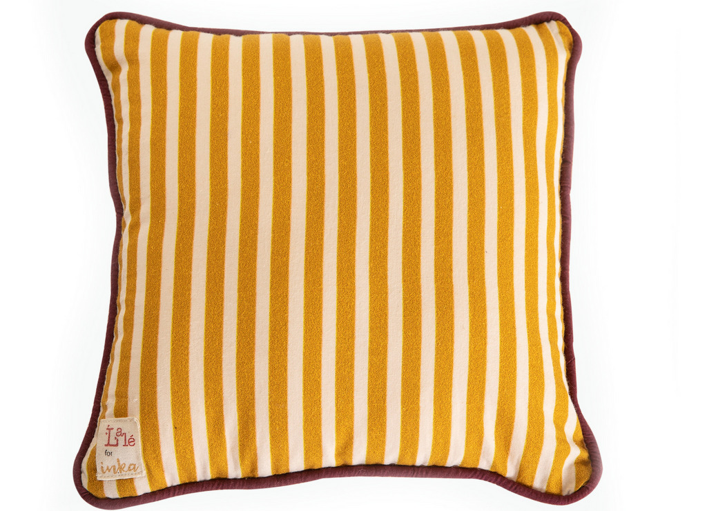 Idées déco pour une chambre enfant jaune - Joli Place