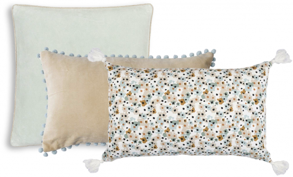 assortir coussins dépareillés