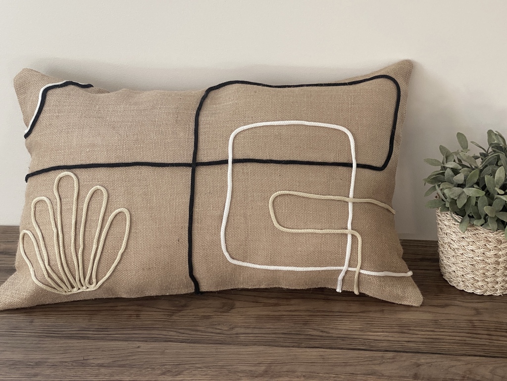 Coussin arty : DIY facile et rapide - Joli Place