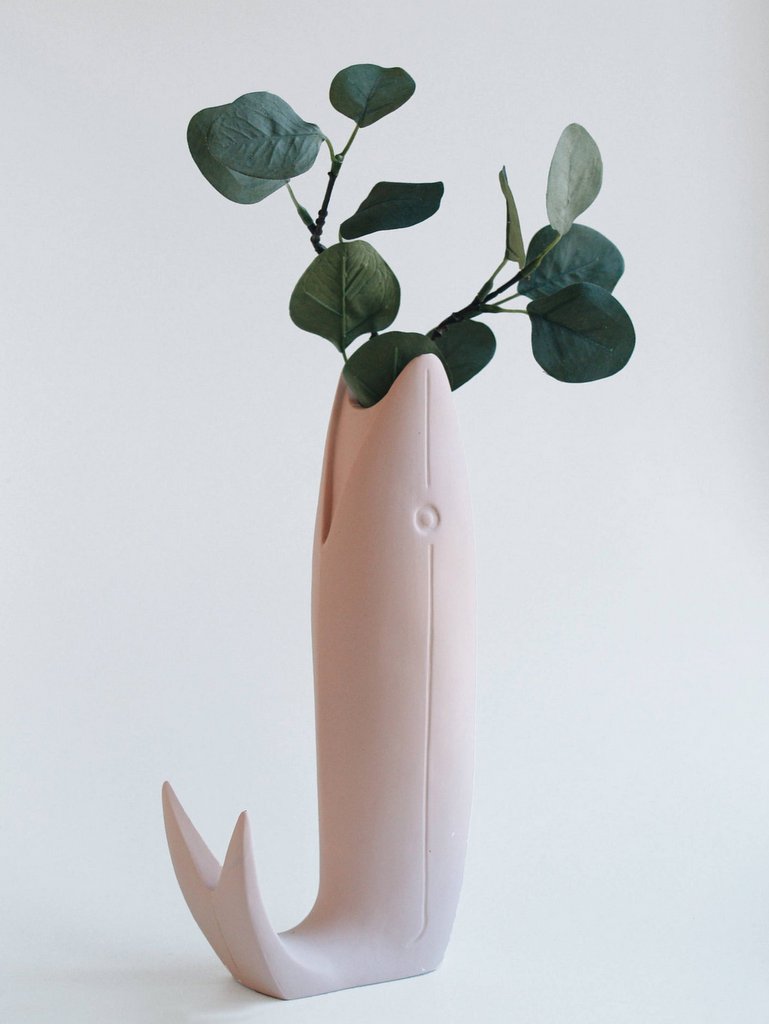 vase poisson en céramique rose