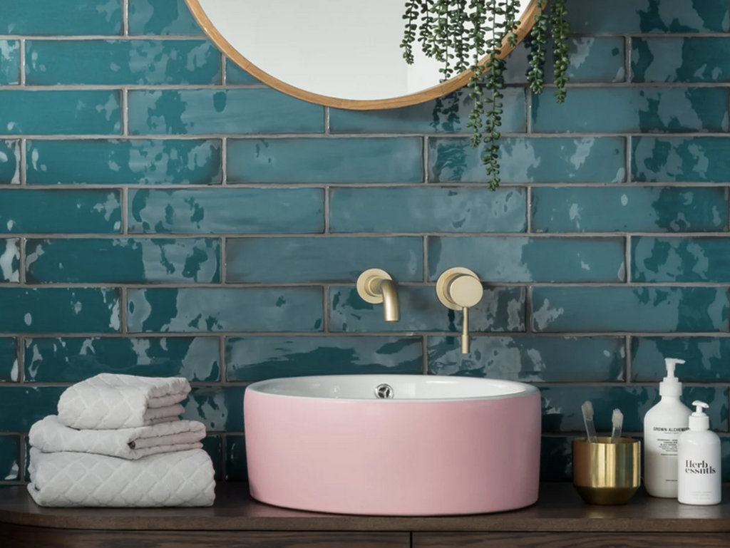 vasque rose salle de bain