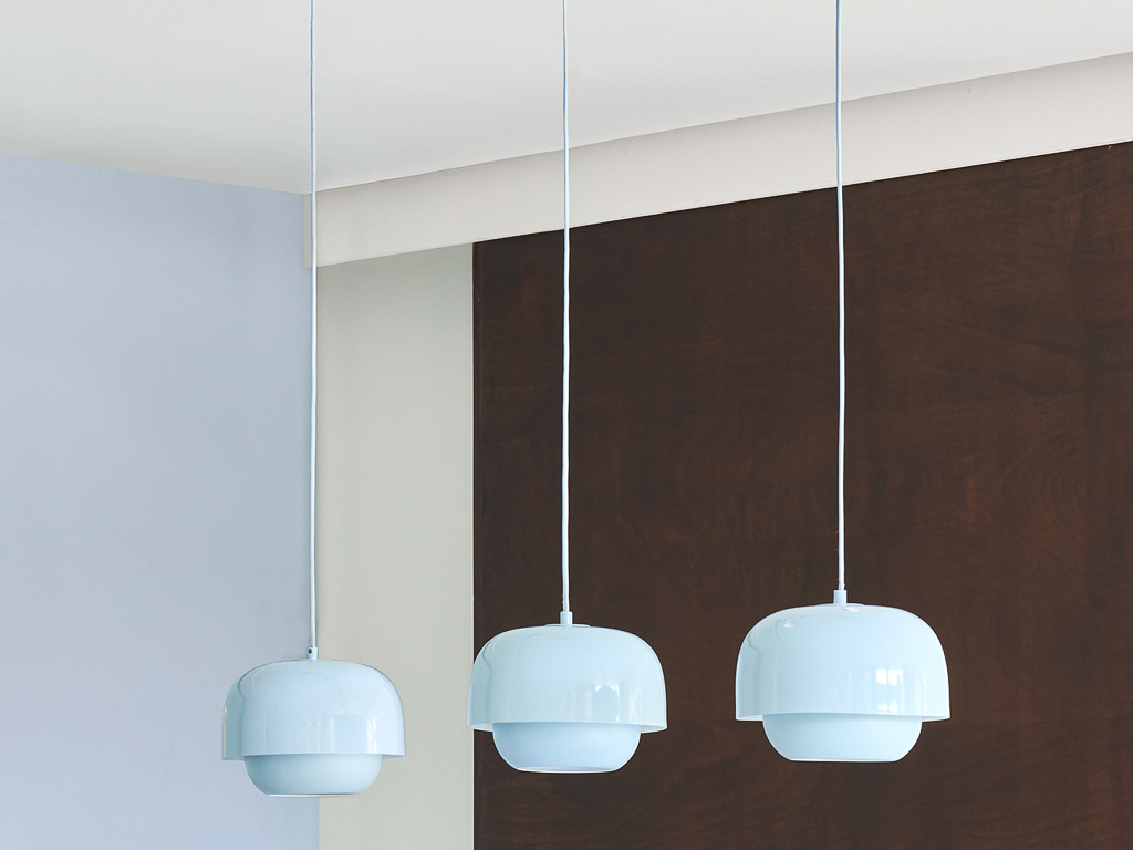 suspension bleu ciel