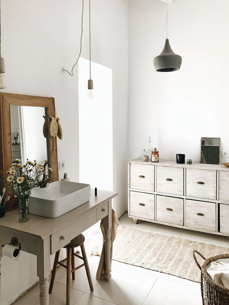 salle de bain brocante chic