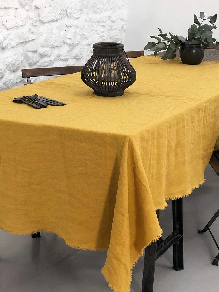 nappe jaune moutarde