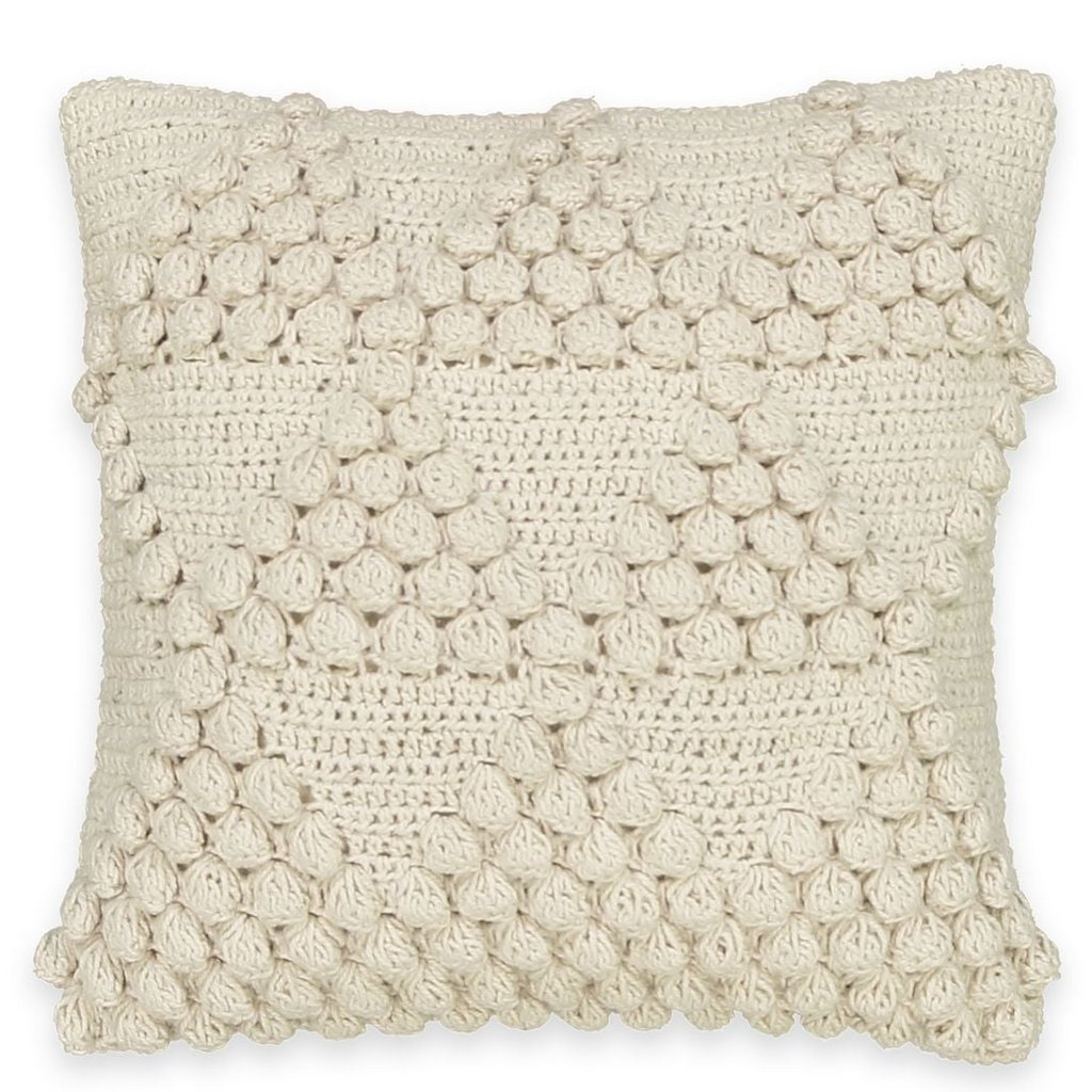 coussin blanc bohème