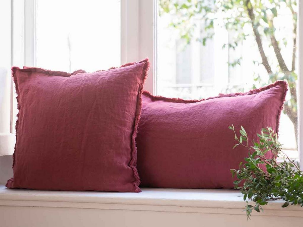 coussin en chanvre rouge