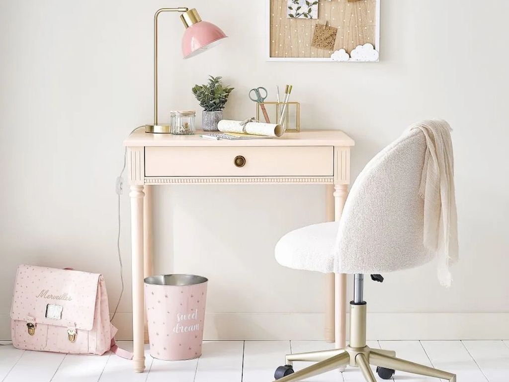 bureau enfant beige