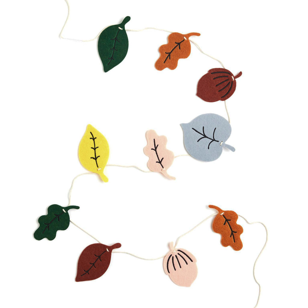 guirlande feuilles en feutre