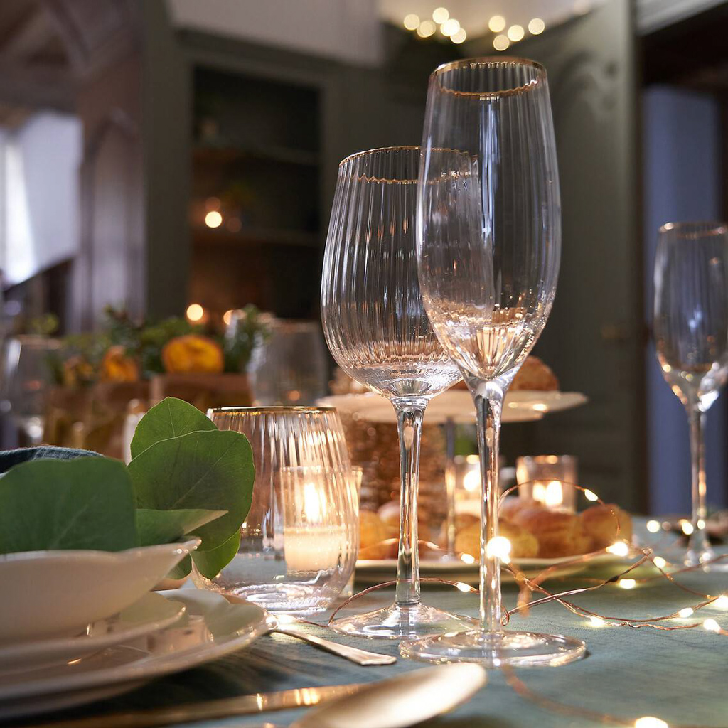 flûtes à champagne en verre strié