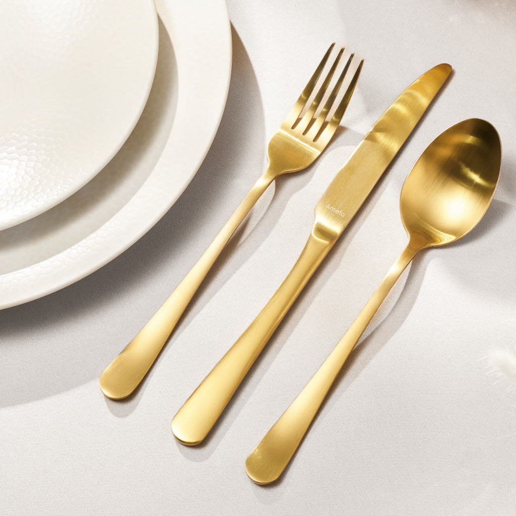 ménagère de couverts dorés