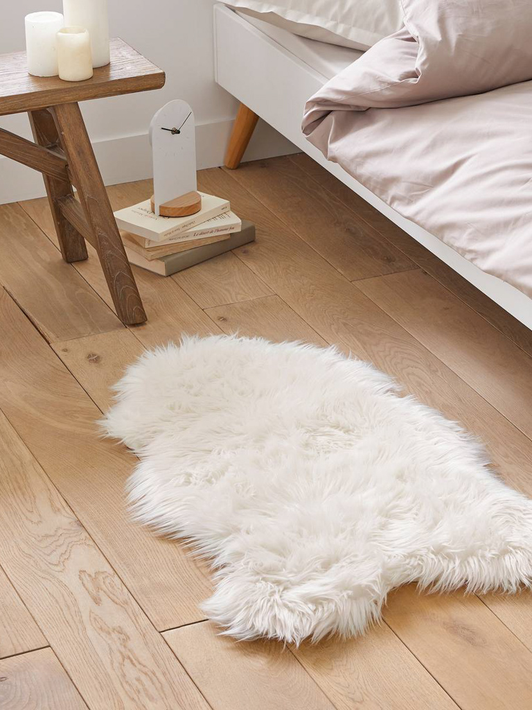 tapis peau de mouton fausse fourrure