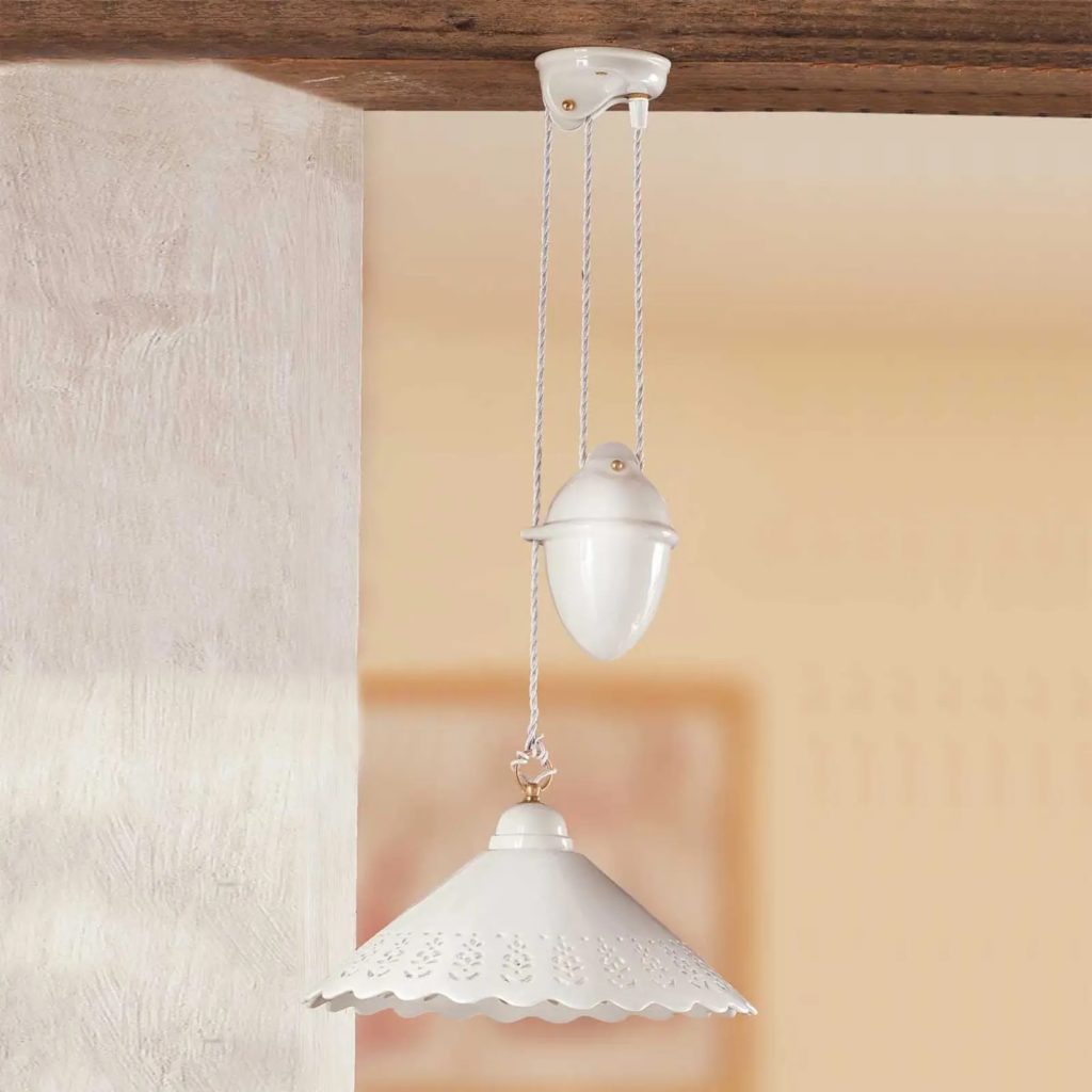 suspension en porcelaine vintage