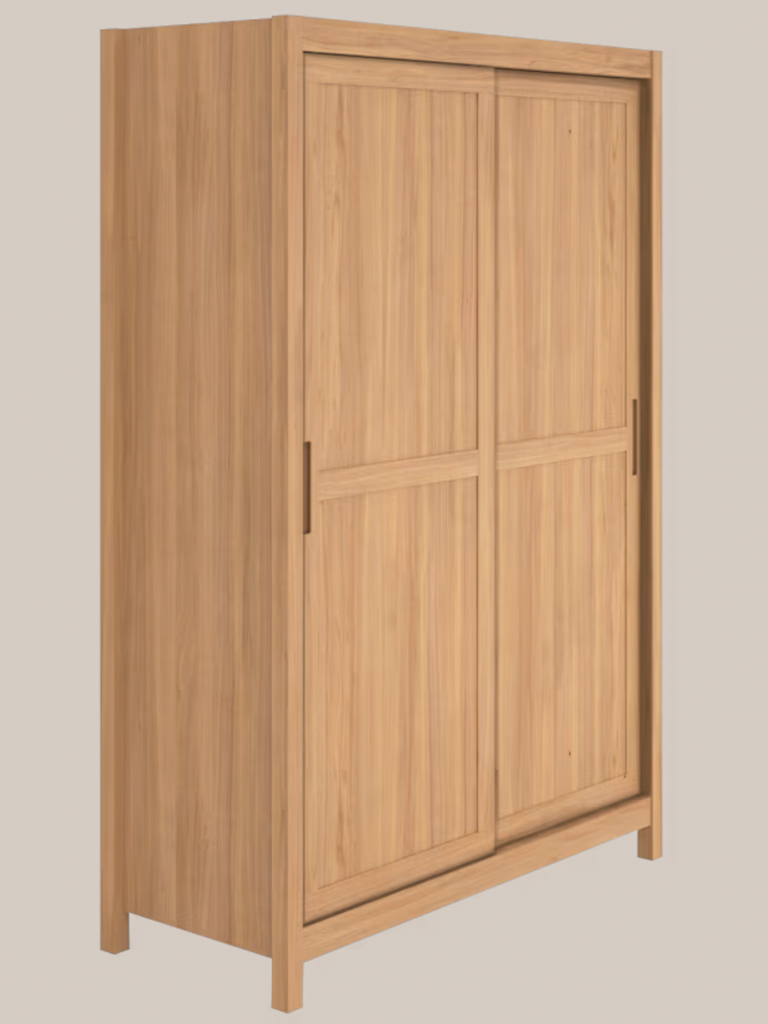 armoire en bois massif