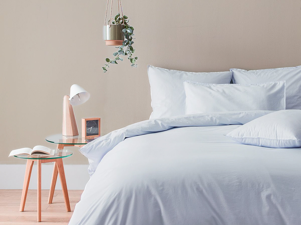 chambre bleu ciel et beige