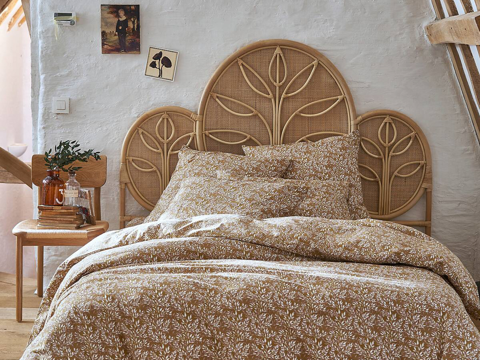 linge de lit ocre et rose