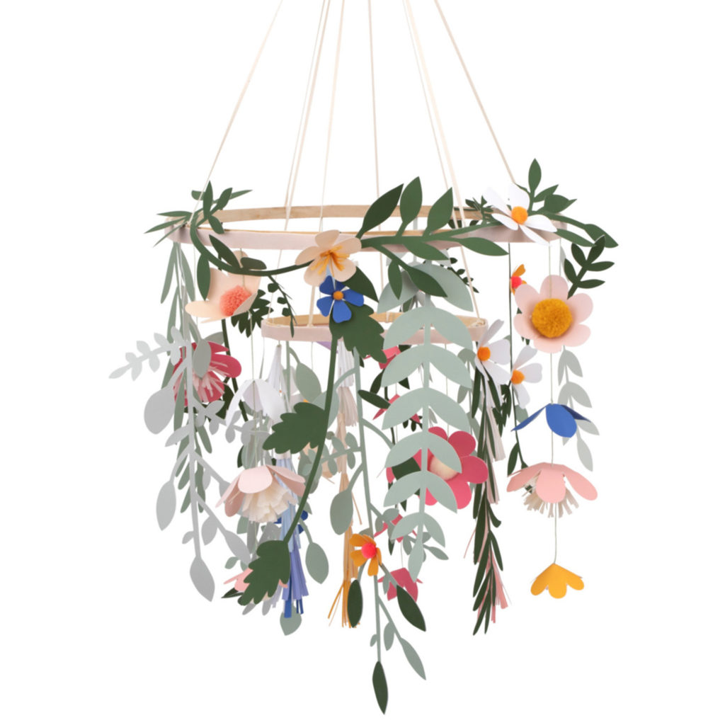 suspension fleurs en papier