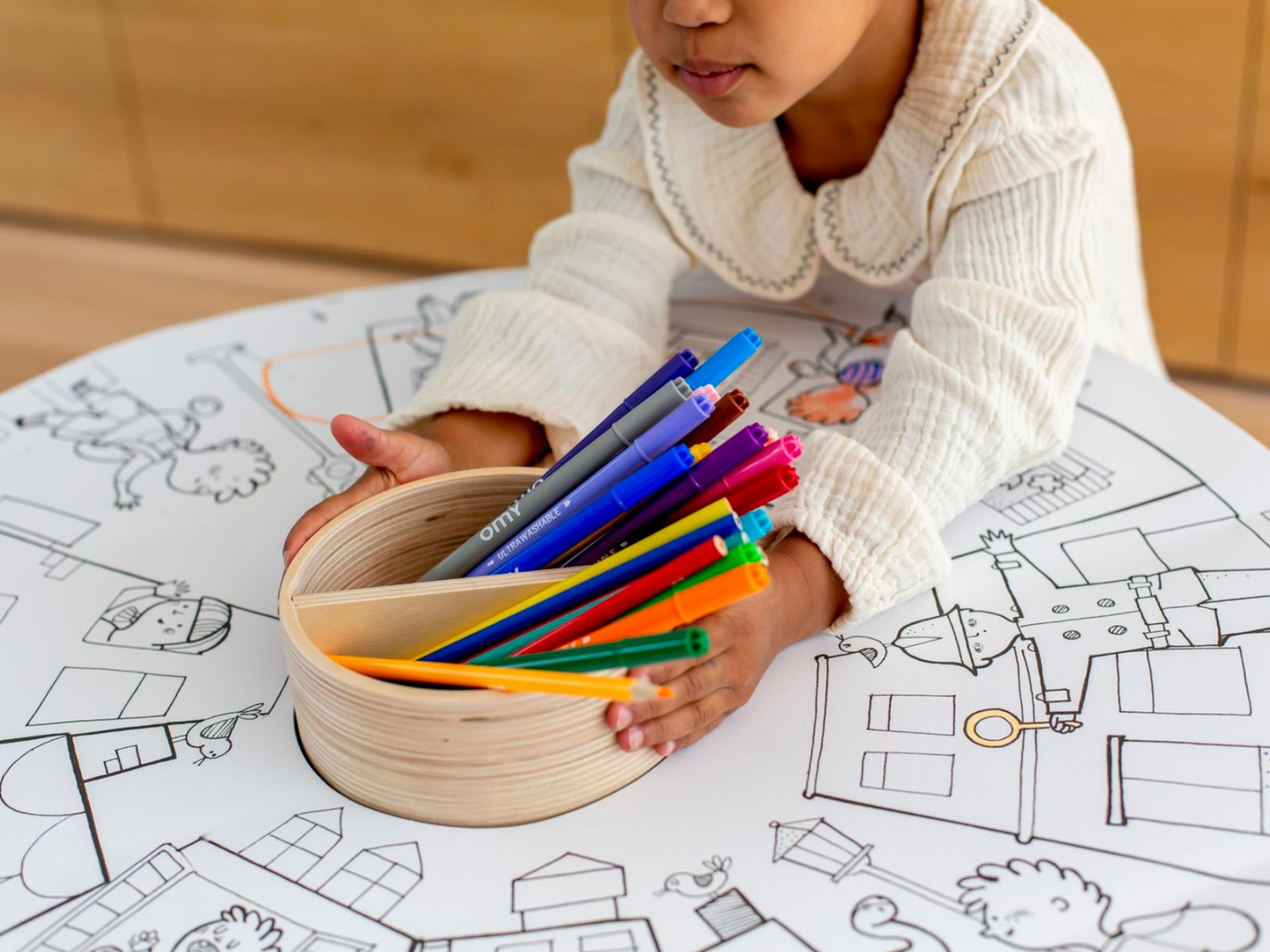 recharge feuille coloriage drawing table