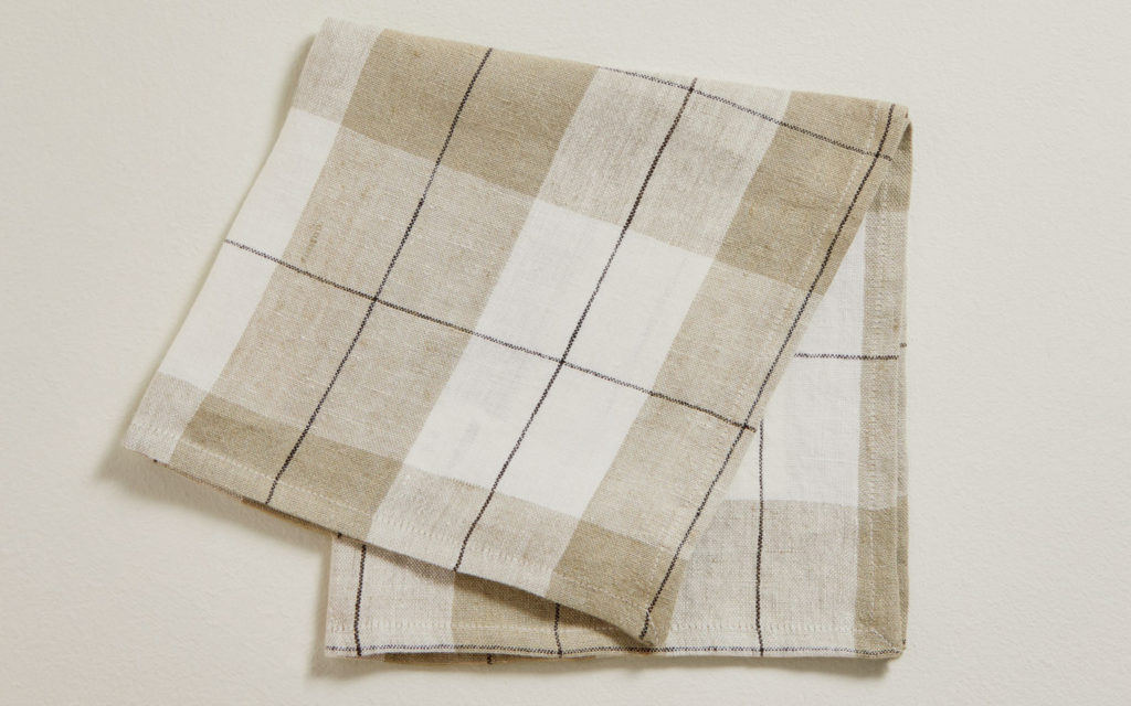 serviette de table carreaux beige et blanc