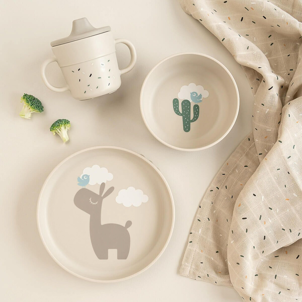 set de vaisselle pour bébé beige