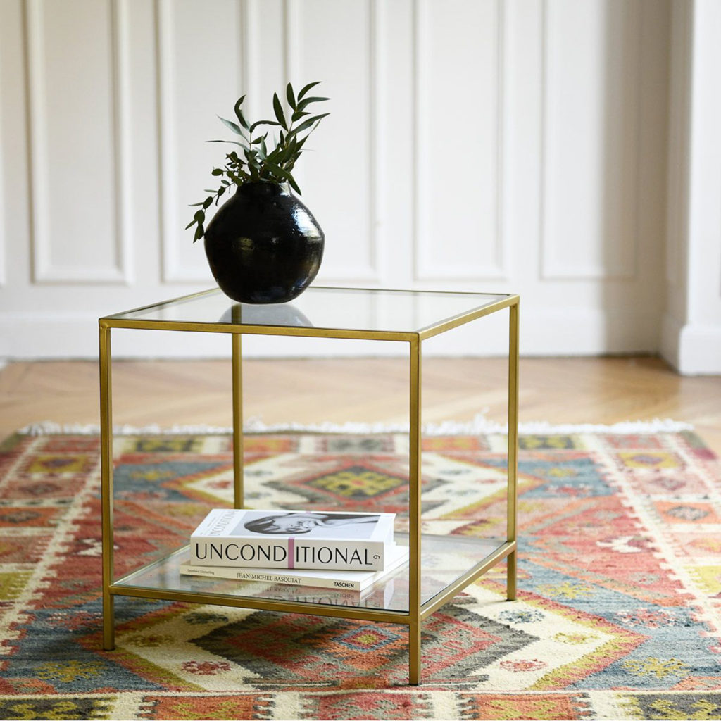 table basse verre et laiton